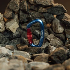 Accessory Carabiner Blue & Red