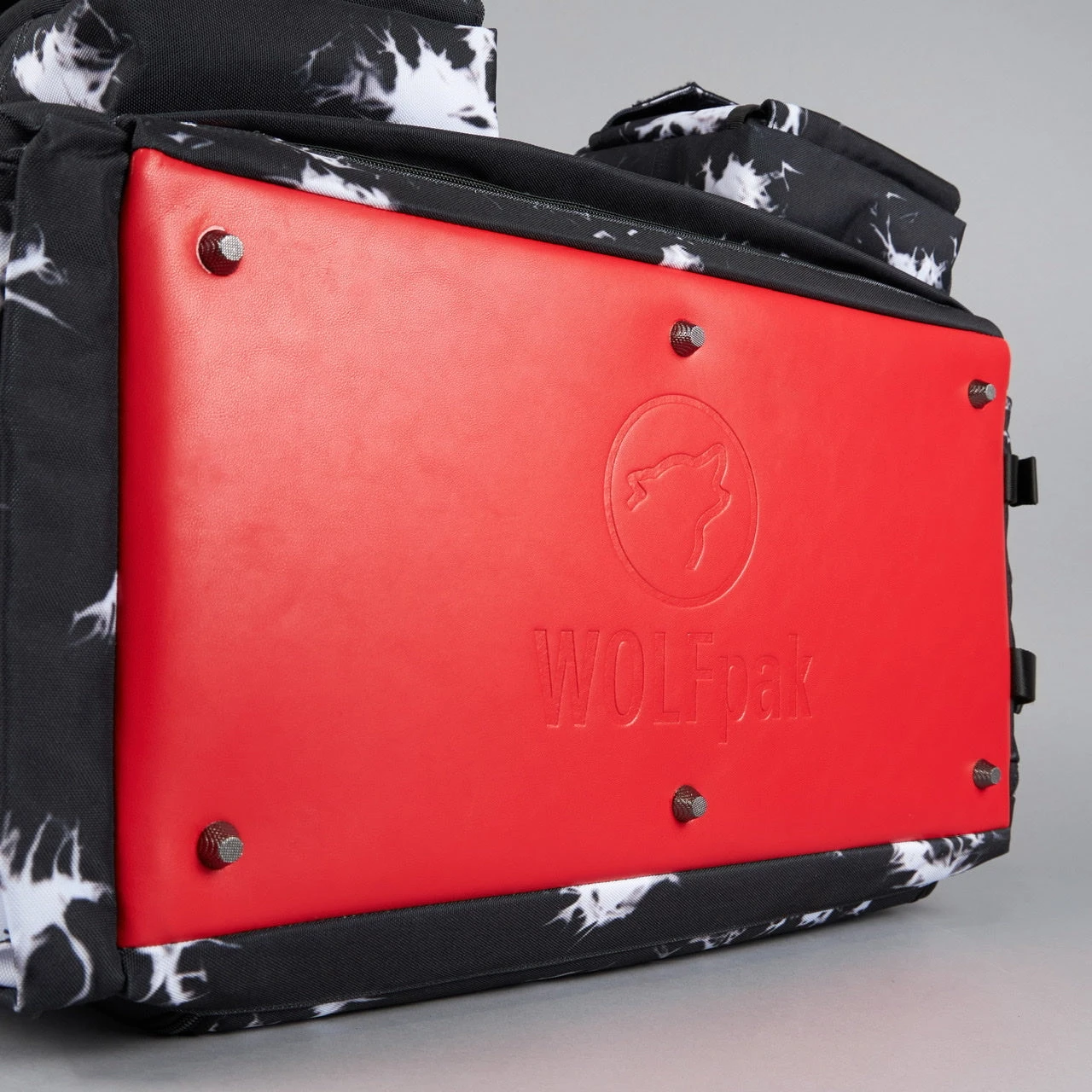 40L Ultimate Duffle Bag Black Lightning Immortal Red 17 40L Ultimate Duffle Bag Black Lightning Immortal Red - Image 17