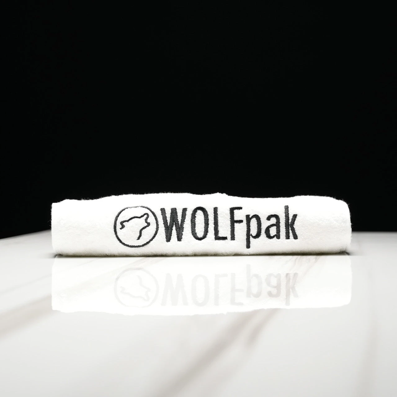 Gym Towel W/Pocket 10 Gym Towel W/Pocket - Image 10