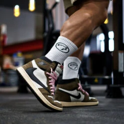 Arctic White Crew Socks 6 Arctic White Crew Socks -Fashion bags 8912E1EE 348D 49B6 83FB AC27E5B853D4