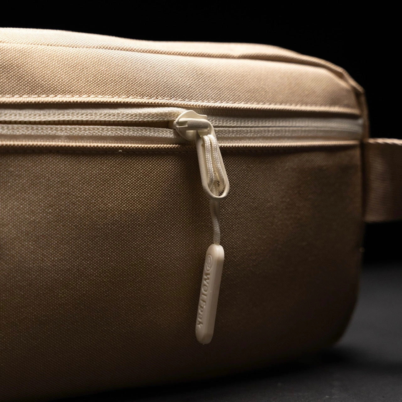 Crossbody Pack Neutral 9 Crossbody Pack Neutral - Image 9