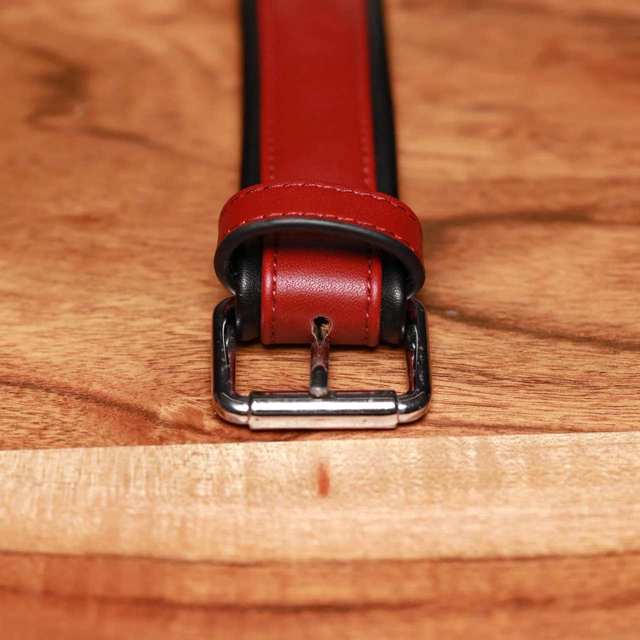 Luxury Dog Collar Burgundy Red & Black 2 Luxury Dog Collar Burgundy Red & Black - Image 2