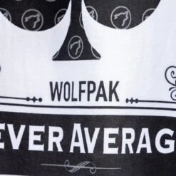 SELF MADE Never Average T-Shirt -Fashion bags D75656A6 17AE 49C2 A608 2DC60D3725C4