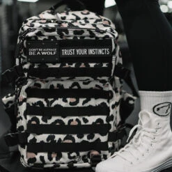 35L Backpack Classic Leopard 17 35L Backpack Classic Leopard -Fashion bags IMG 7645