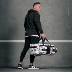 40L Ultimate Duffle Bag Timber Wolf Savage Red -Fashion bags a7r00071 enhanced nr