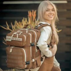 35L Mocha Brown Meal Prep Management 22 35L Mocha Brown Meal Prep Management -Fashion bags a7r08740 enhanced nr