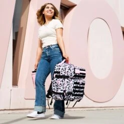 35L Backpack Leopard Pink Zip -Fashion bags image 4f128e16 6090 41a2 8a12 1ea9065ee281