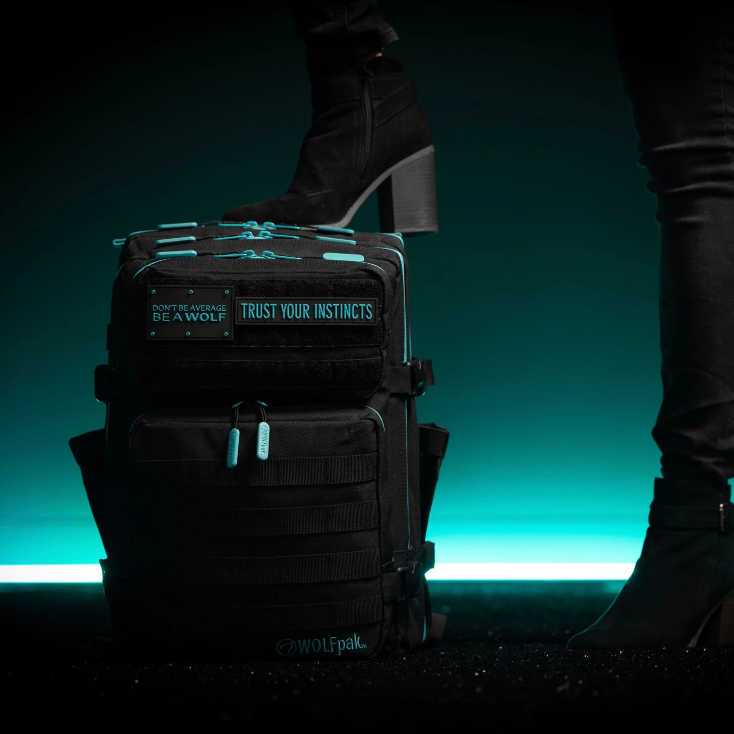 35L Backpack Fierce Aqua 3 35L Backpack Fierce Aqua - Image 3